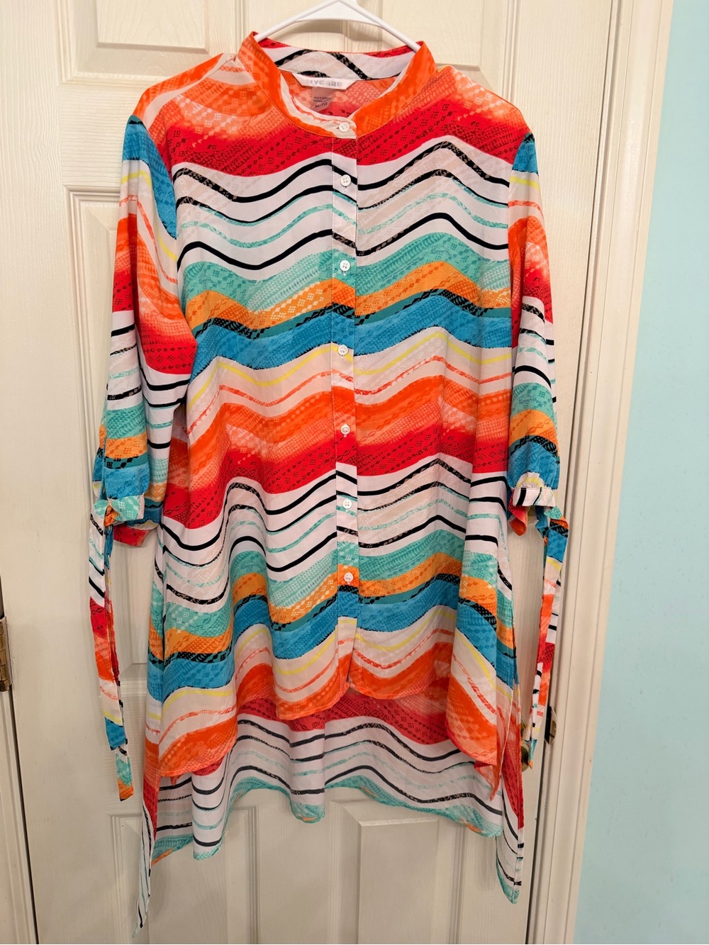 Peter Nygard Multicolor Wave-Stripe Button-Front hi-low